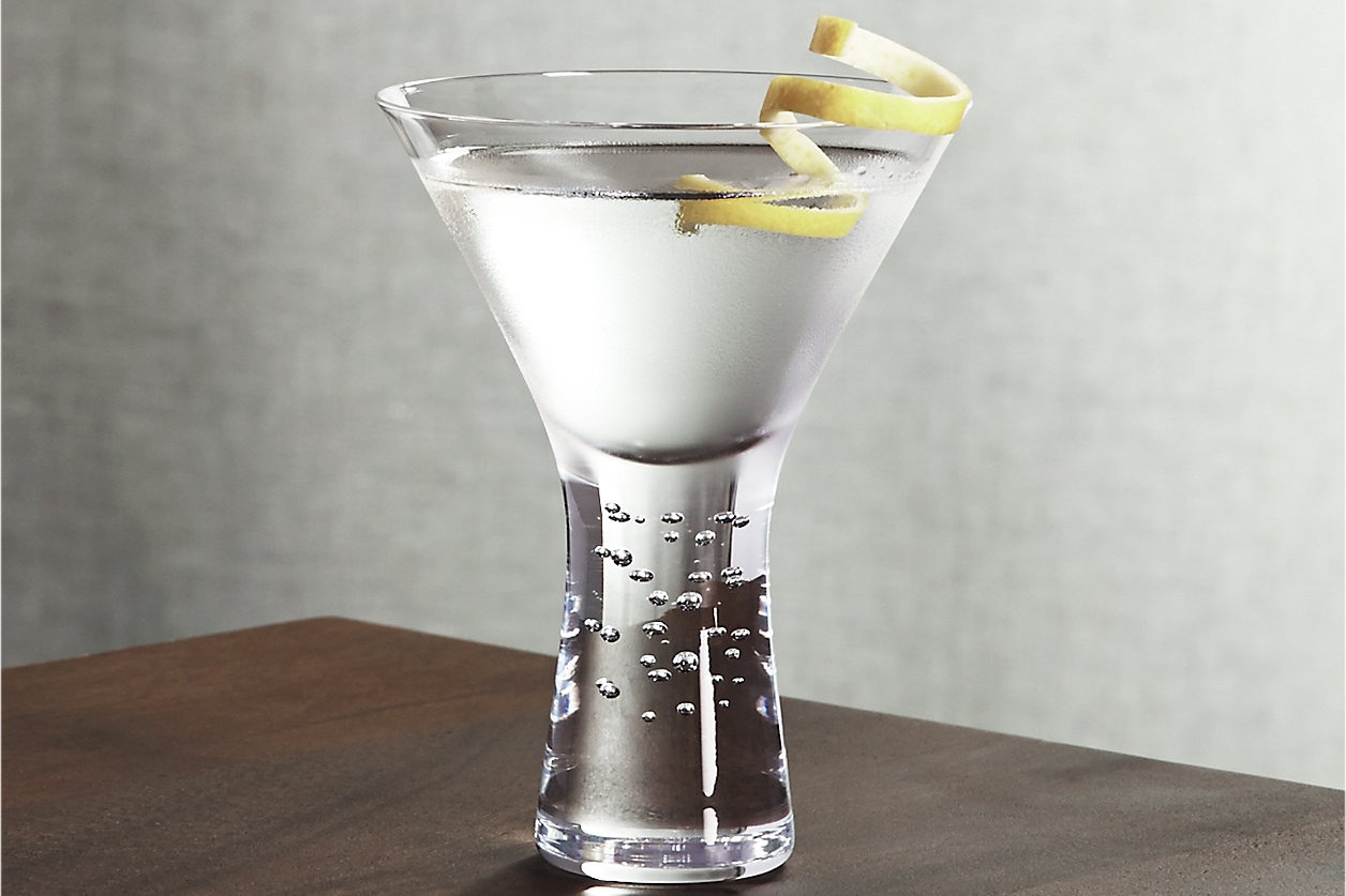 6 Best Martini Glasses for Your Sipping Pleasure - Limestone Branch